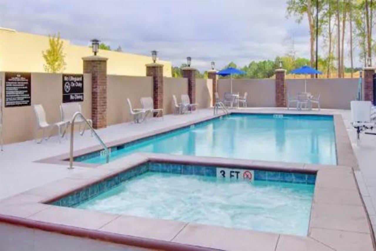 Hampton Inn & Suites Tyler-South Esterno foto
